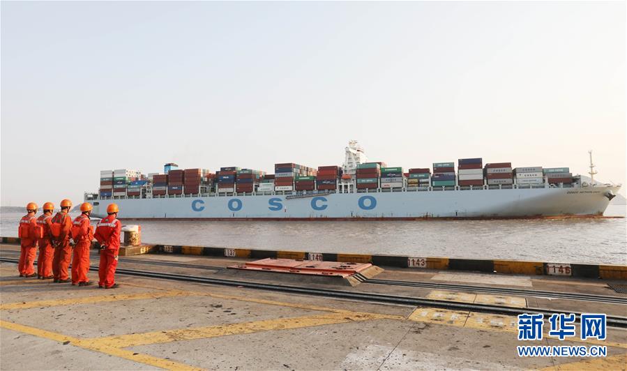 （图文互动）（4）通讯：从古船扬帆到巨轮远洋&mdash;&mdash;中欧远洋货轮续写&ldquo;海丝&rdquo;时代传奇