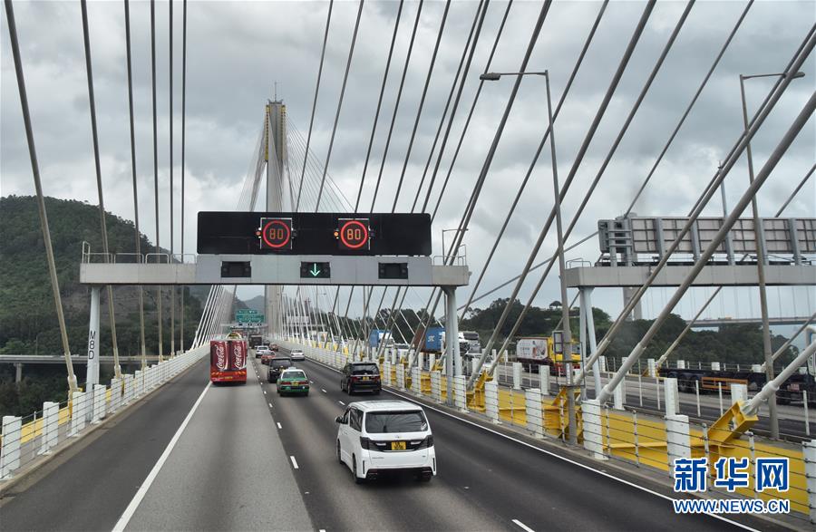 （香港回歸二十周年&middot;香港之美&middot;圖文互動）（11）高效、便利、快捷&mdash;&mdash;香港公共交通體驗