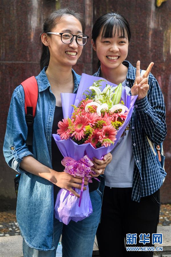 （关注高考）（5）全国部分地区2017年高考结束