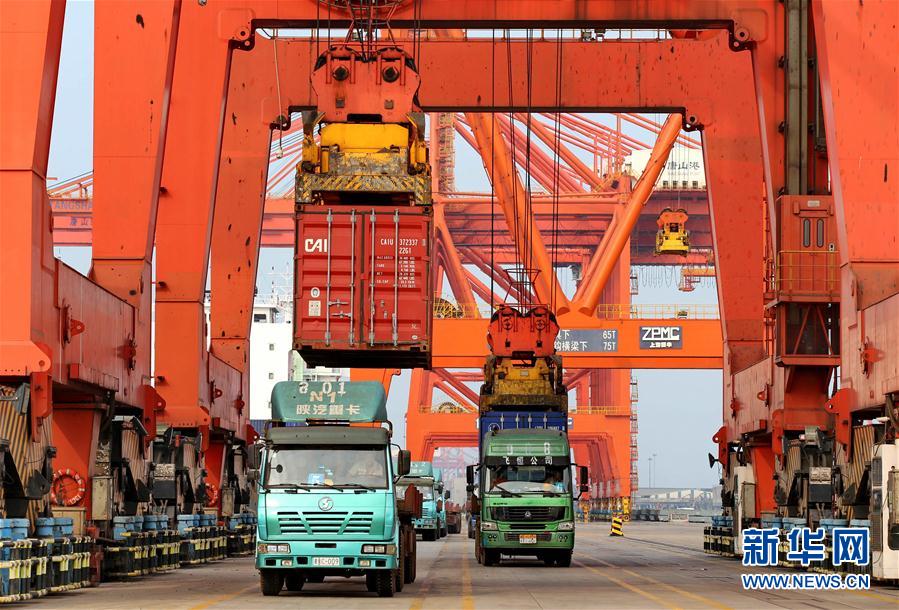 （经济）（3）唐山港京唐港区上半年吞吐量创历史新高