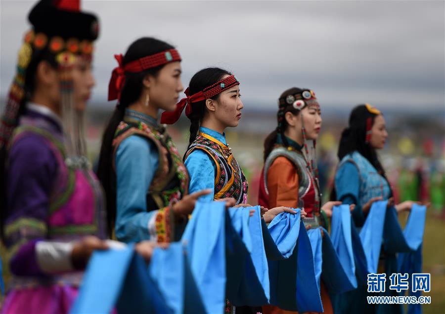 (守望相助70载·壮美亮丽内蒙古)(1)融入现代生活的那达慕
