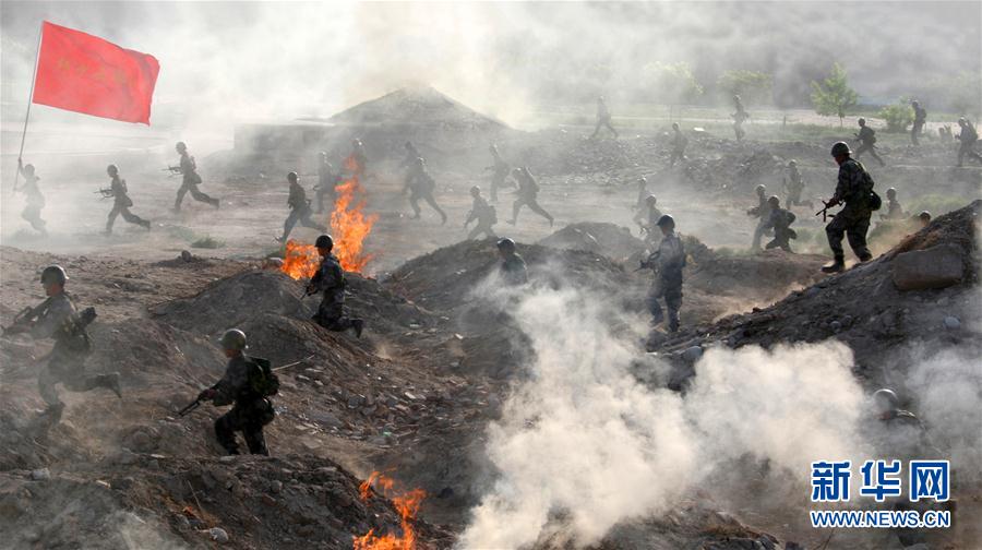 （建军90周年&middot;英雄&middot;图文互动）（1）邱少云：纪律重于生命，英雄从未走远