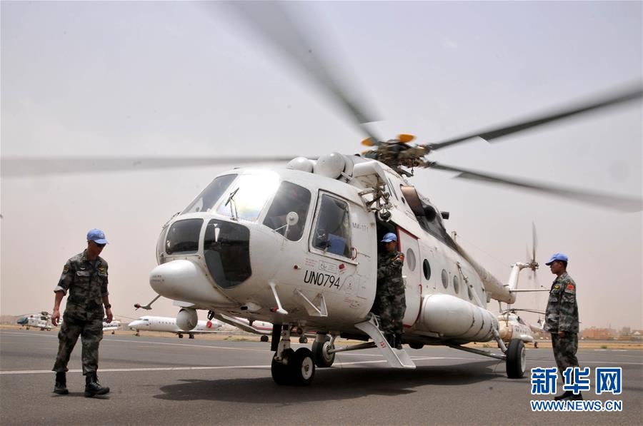 （国际&middot;图文互动）（5）翱翔！&ldquo;和平之鹰&rdquo;&mdash;&mdash;中国首批维和直升机分队成功首飞