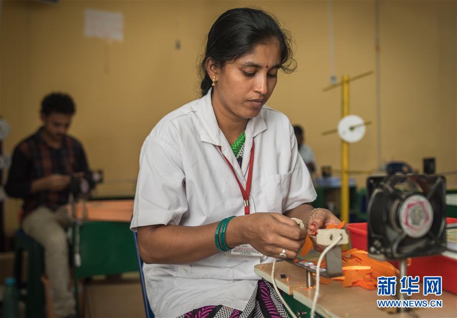 （国际&middot;厦门会晤）（1）探访厦门姚明织带印度工厂