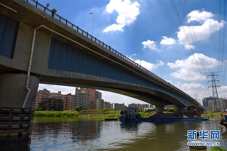 （社会）（3）深圳至东莞添捷径 新安大桥建成通车