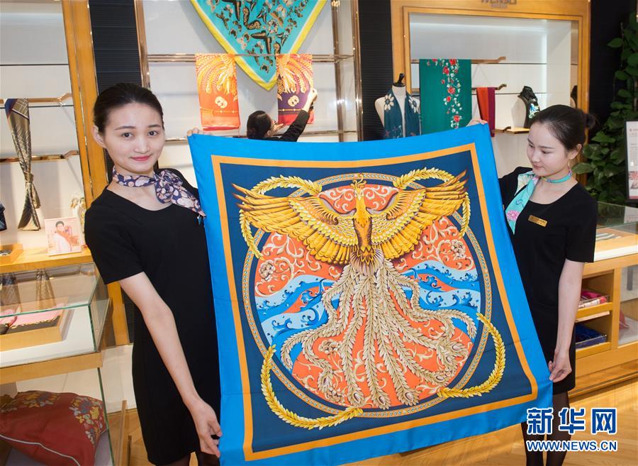 拓宽产品类别 提升文化创意:浙江丝绸行业走上