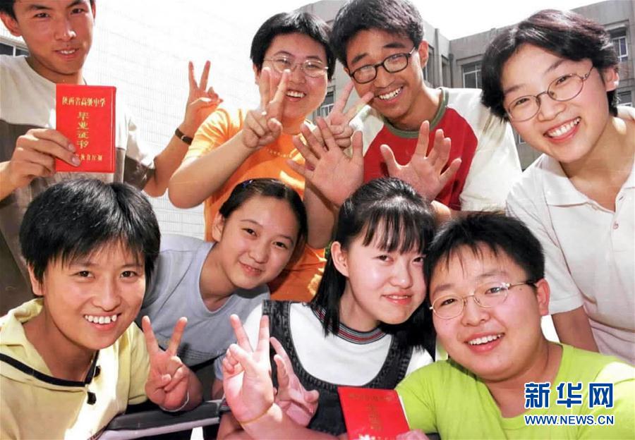 （图片故事）（8）绝症女孩李欢：把&ldquo;爱和坚强&rdquo;吟唱到生命终点