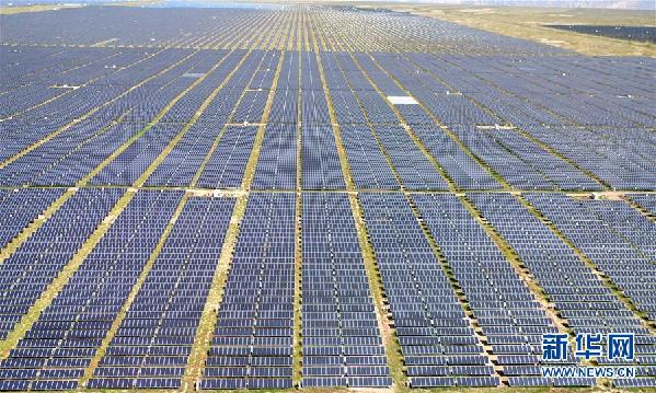 （喜迎十九大&middot;再看中国西北角&middot;图文互动）（2）西北&ldquo;风光&rdquo;无限好&mdash;&mdash;大西北新能源再调查