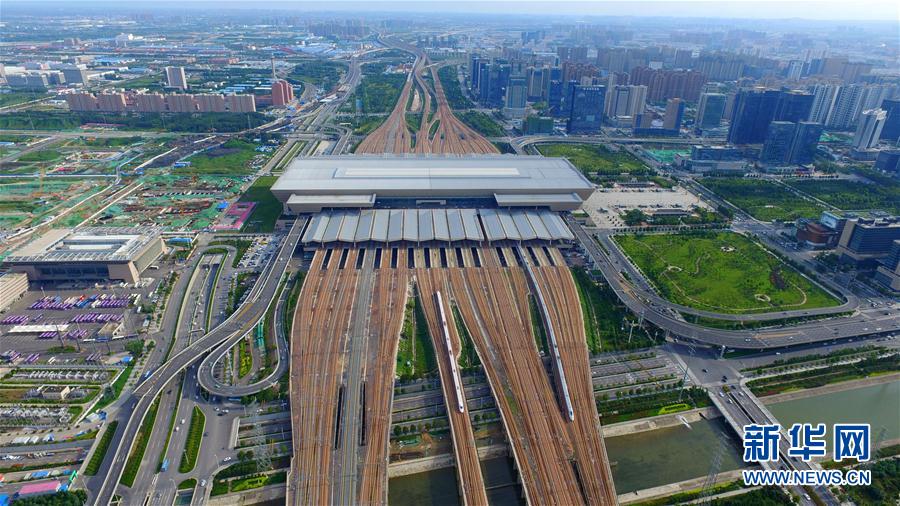 （喜迎十九大&middot;中部崛起写华章）（9）蓬勃发展的交通&ldquo;大动脉&rdquo;