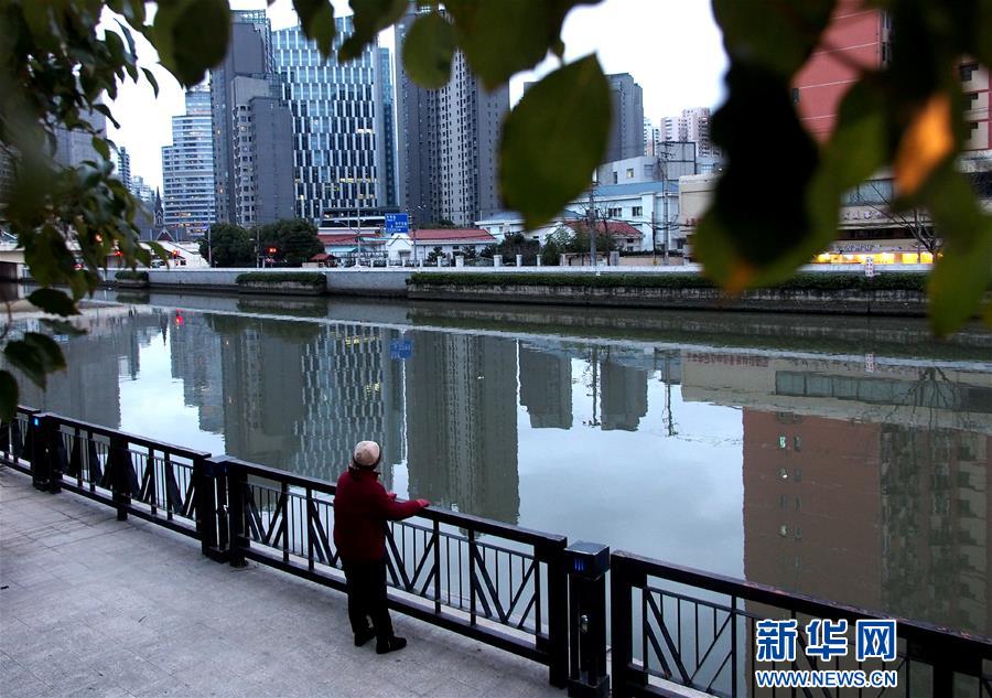 （新华全媒头条&middot;图文互动）（3）前进，向着伟大复兴的中国梦！&mdash;&mdash;写在党的十九大召开之际