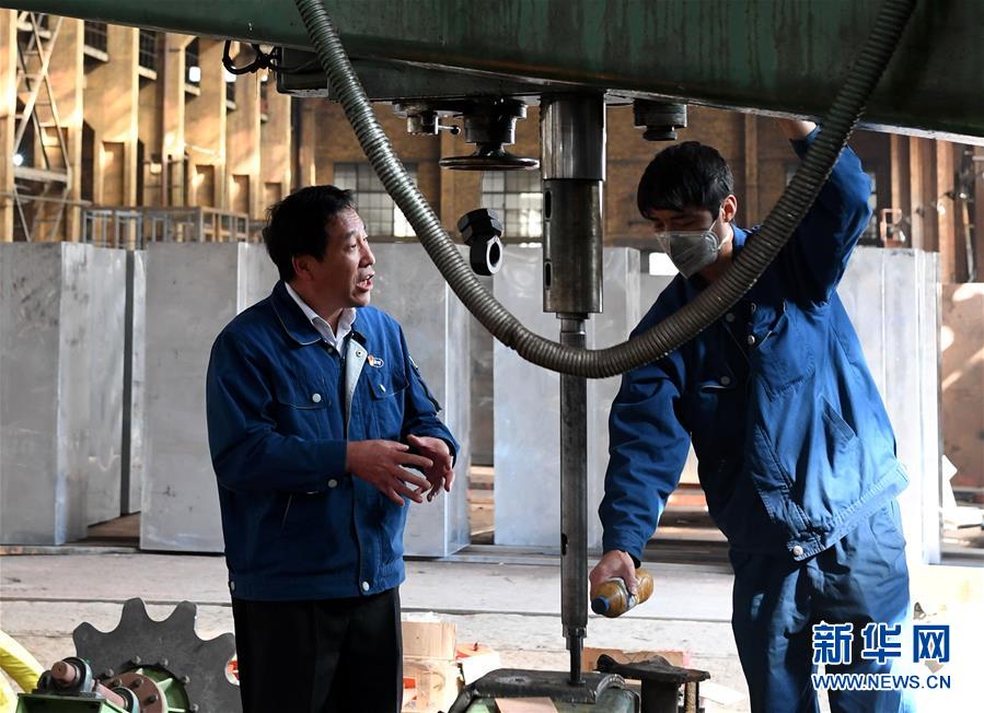 （十九大代表在基層&middot;圖文互動）（2）耿家盛：一路學習一路宣講