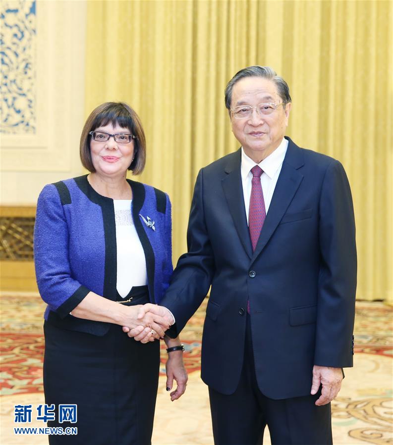 11月27日，全國政協主席俞正聲在北京會見塞爾維亞國民議會議長戈伊科維奇。新華社記者 姚大偉 攝