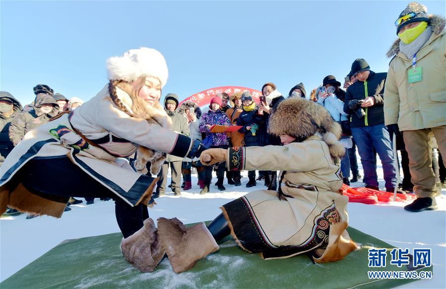 #（文化）（2）内蒙古：第四届鄂伦春冰雪“伊萨仁”开幕