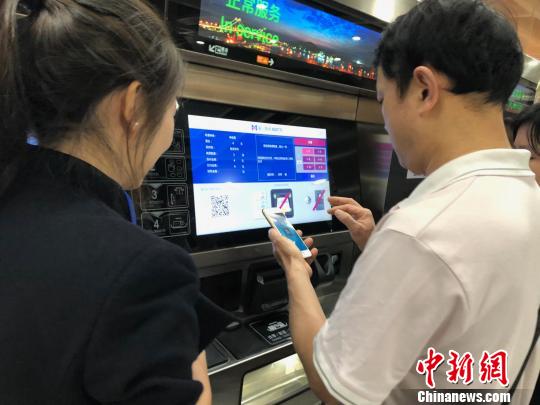 高颜值地铁成厦门民众“新年礼物”厦门进入地铁时代