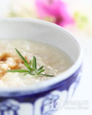 夏季养生吃什么好？多吃3类食物保健康