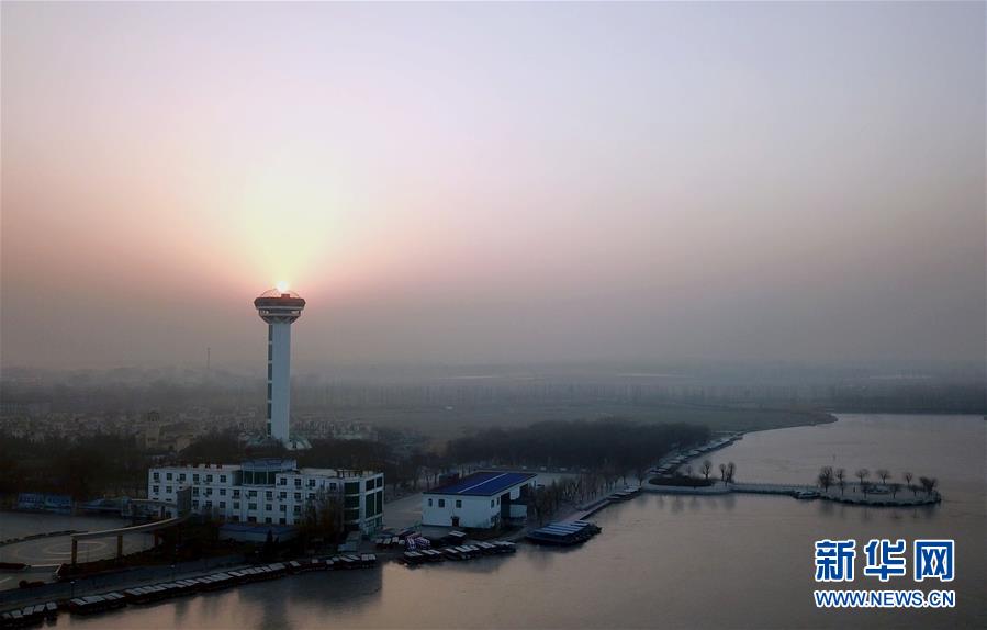 （社会）（6）2018年的第一缕阳光