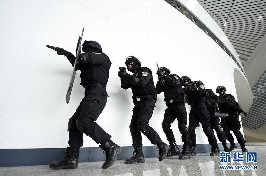 （社会）（1）重庆西站首次开展应急处突演练 