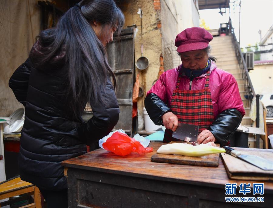 （图文互动）（7）寒冬里的&ldquo;生命厨房&rdquo; 