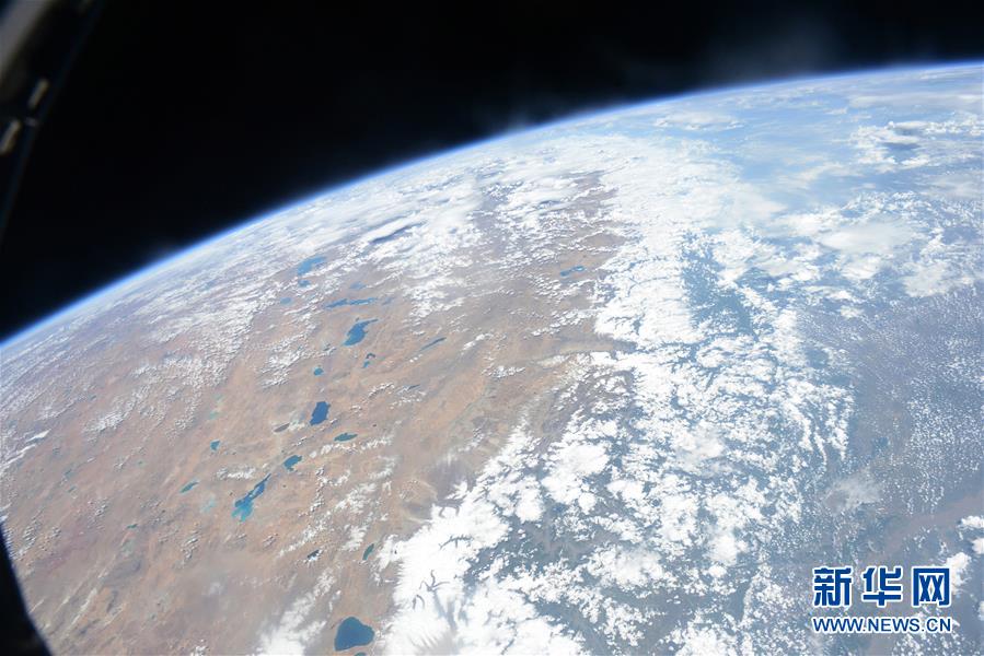 (图文互动)(3)为国出征叩苍穹——记英雄的中国航天员群体