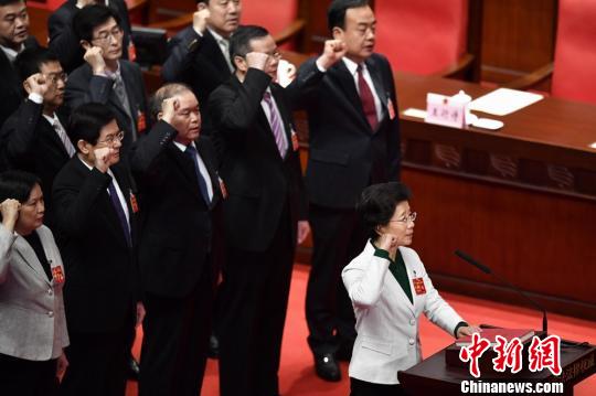 李玉妹当选广东省人大常委会主任马兴瑞当选广东省长
