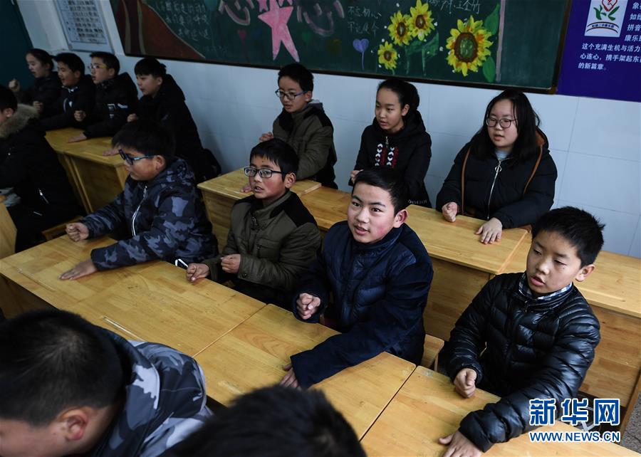 (关注春运·图片故事)(4)求学“小候鸟”千里归巢记——放假启程