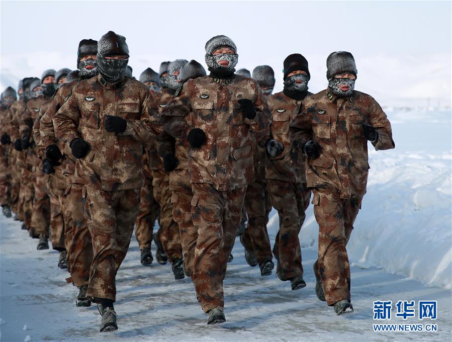 (图文互动·新春走基层)(2)三角山:零下35摄氏度的暖心哨所