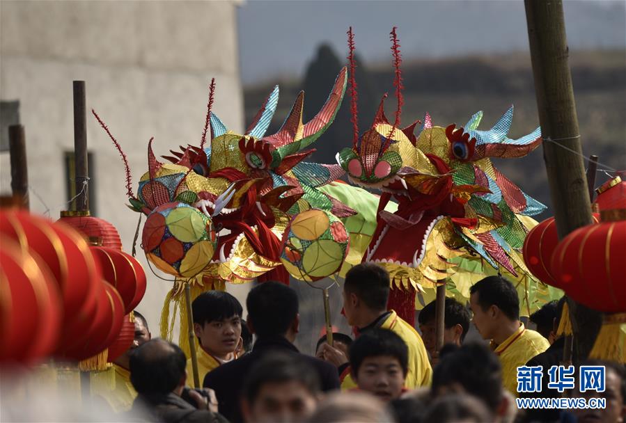 #（文化）（2）贵州松桃：滚龙闹新春