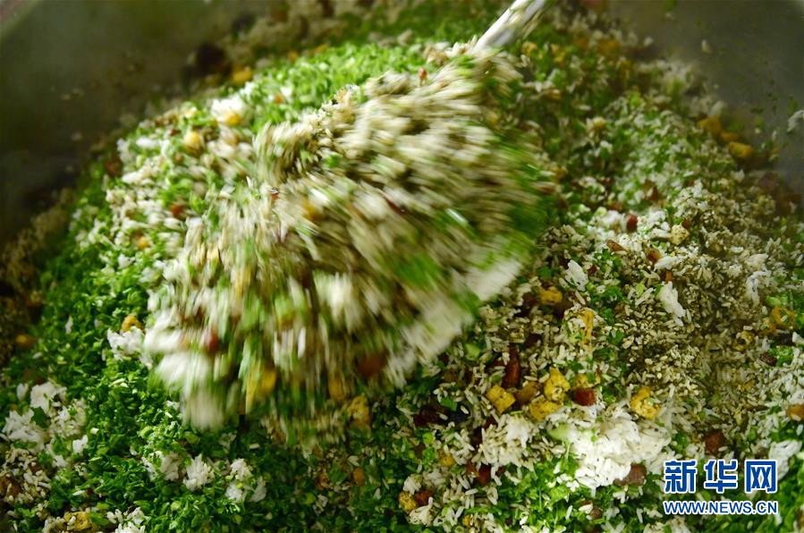 #（社会）（3）湖北恩施：充满春天味道的土家&ldquo;社饭&rdquo;