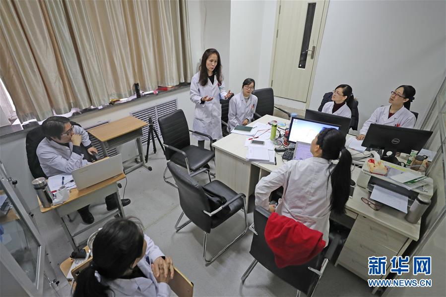 （两会&middot;基层代表履职故事）（6）全国人大代表李潞：承载生命嘱托 坚守医生职责