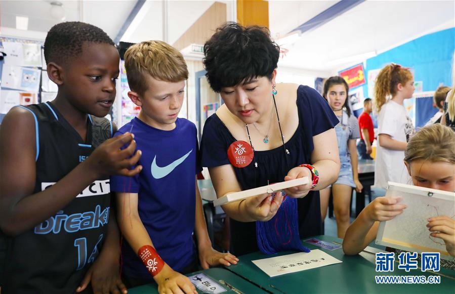 （两会&middot;基层代表履职故事）（6）全国人大代表孙艳玲：做好非遗事业，让古老技艺活起来