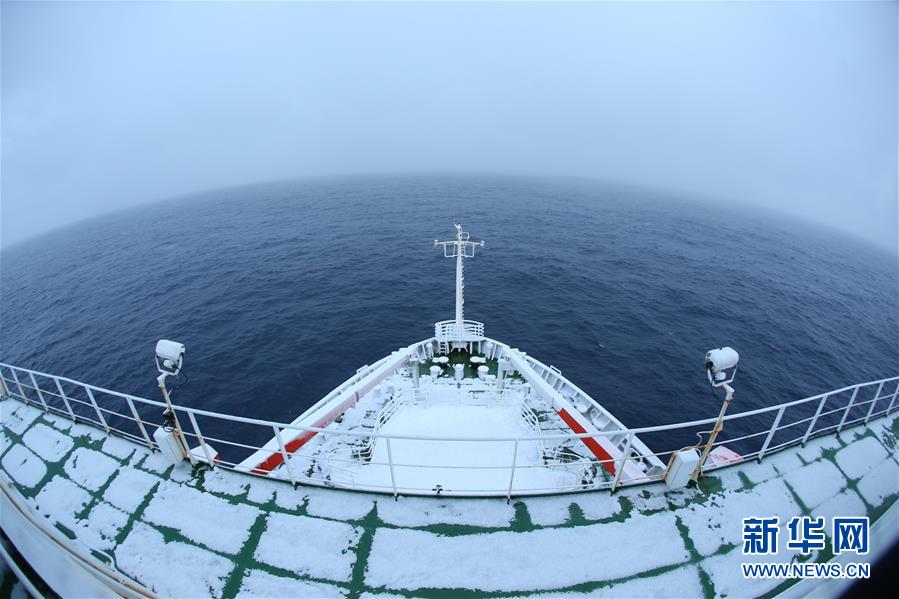 （第34次南极科考&middot;图文互动）（7）中国科考队勇闯阿蒙森海探秘南极&ldquo;前世今生&rdquo;
