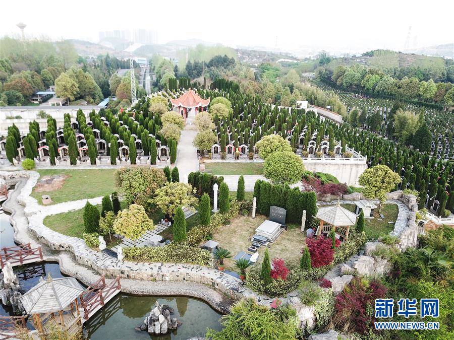 （图文互动）（3）&ldquo;私人订制&rdquo;十几平方米大墓，多地&ldquo;超标墓&rdquo;&ldquo;豪华墓&rdquo;屡禁不绝