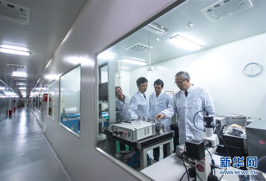 （科技）（4）洞中&ldquo;引力人&rdquo;&mdash;&mdash;探访华中科技大学引力实验中心科研团队