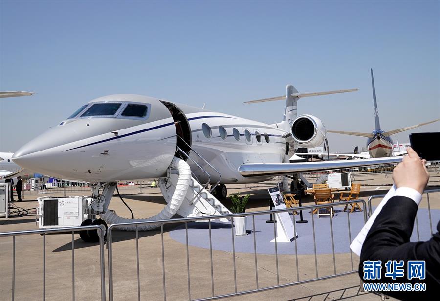 （社会）（2）第七届亚洲公务航空会议及展览会在上海举行