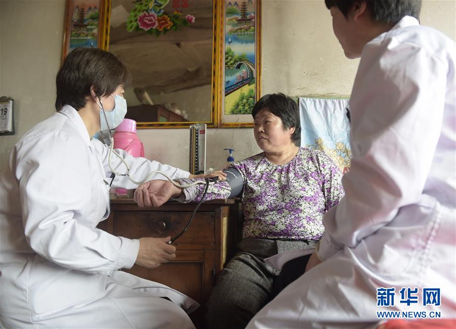 （健康）（3）&ldquo;家庭医生&rdquo;为残疾人提供优质医疗服务