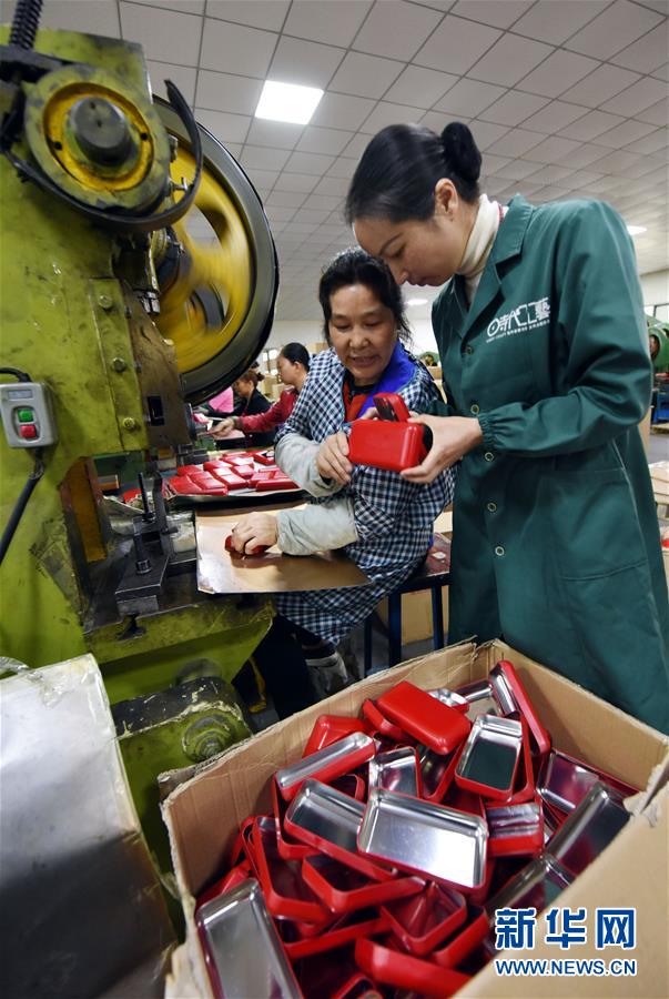 （社会）（1）返乡&ldquo;草根&rdquo;成包装行业主力军