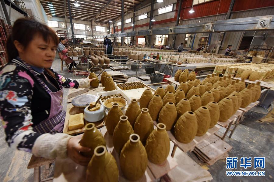 （社会）（2）返乡&ldquo;草根&rdquo;成包装行业主力军