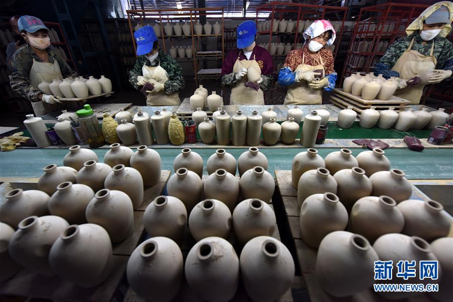 （社会）（5）返乡&ldquo;草根&rdquo;成包装行业主力军