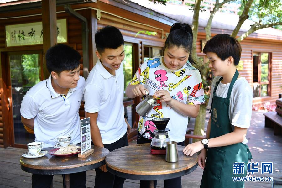 （經濟）（2）海南萬寧：咖啡産業助推經濟發展