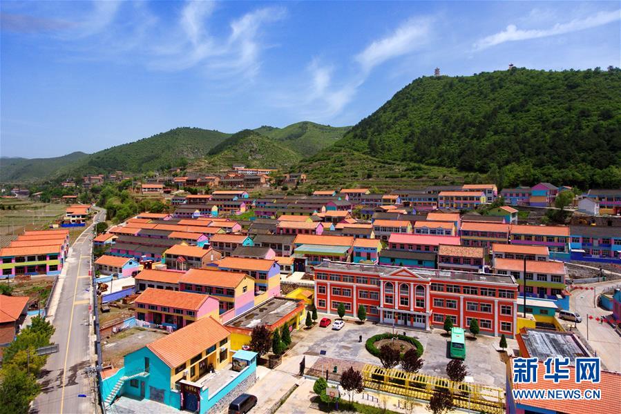 （壮阔东方潮 奋进新时代&mdash;&mdash;庆祝改革开放40年&middot;新华视界）（3）太行山上的&ldquo;绿色长征&rdquo;