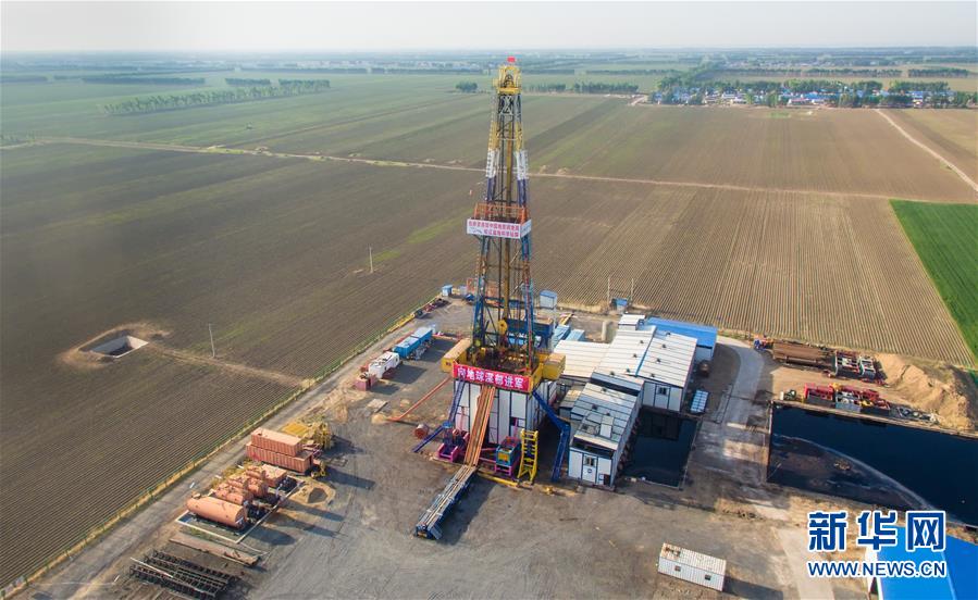 （新华全媒头条&middot;图文互动）（1）7018米！中国科学家&ldquo;向地球深部进军&rdquo;