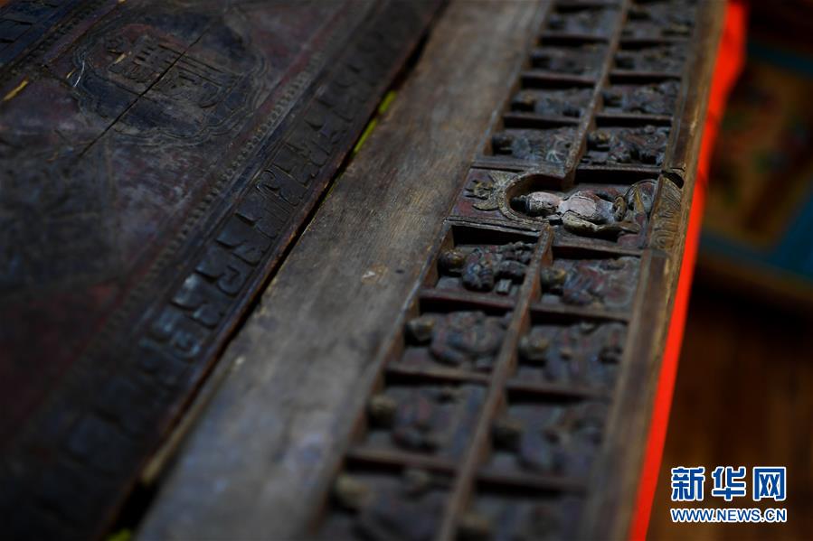 （XHDW）（7）青海玉树：在藏区千年名刹达那寺触摸历史脉搏