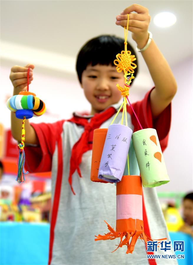 （社会）（1）河北衡水：“变废为宝”显创意