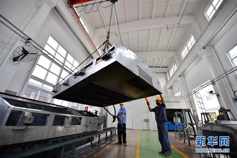 （社会）（2）&ldquo;火车医院&rdquo;：空调检修迎暑运