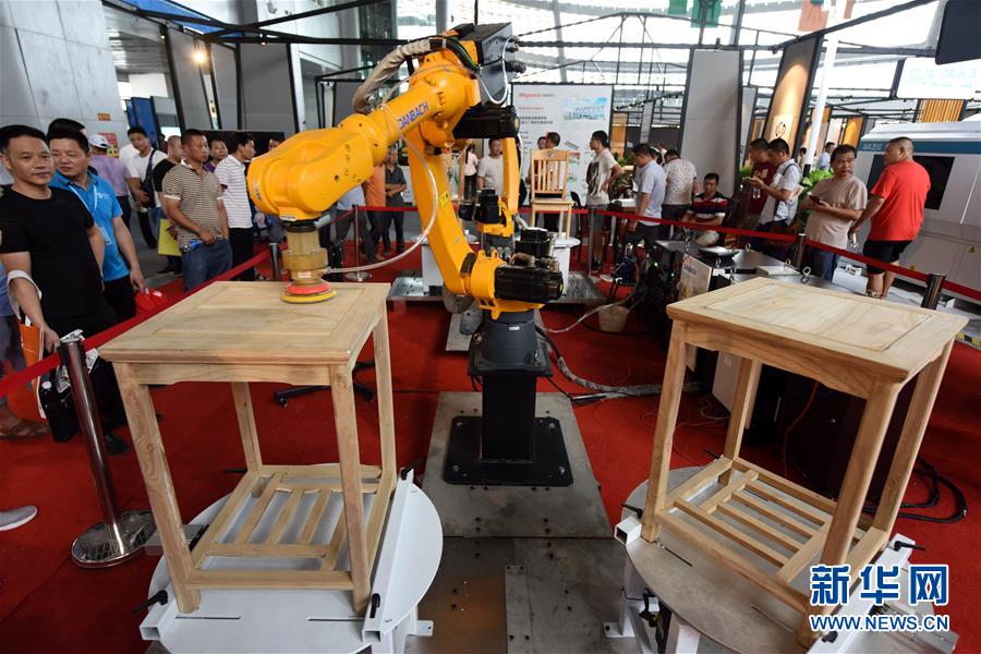 （经济）（3）中国（赣州）第五届家具产业博览会在南康举办 