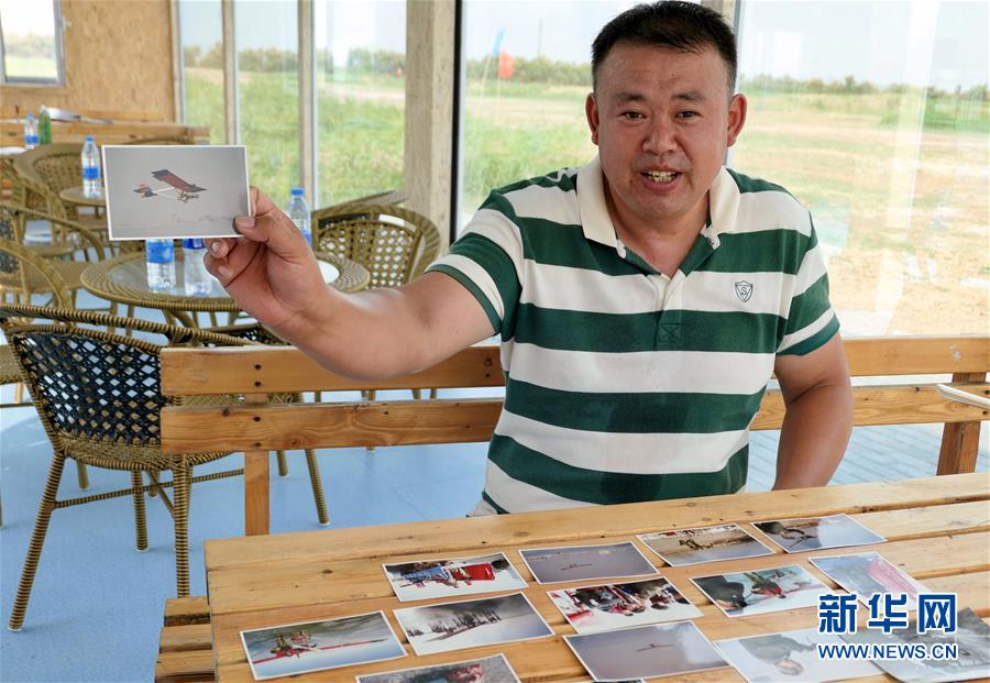 （图片故事）（3）从&ldquo;田间&rdquo;飞向&ldquo;蓝天&rdquo;&mdash;&mdash;农民刘亦兵的飞行梦