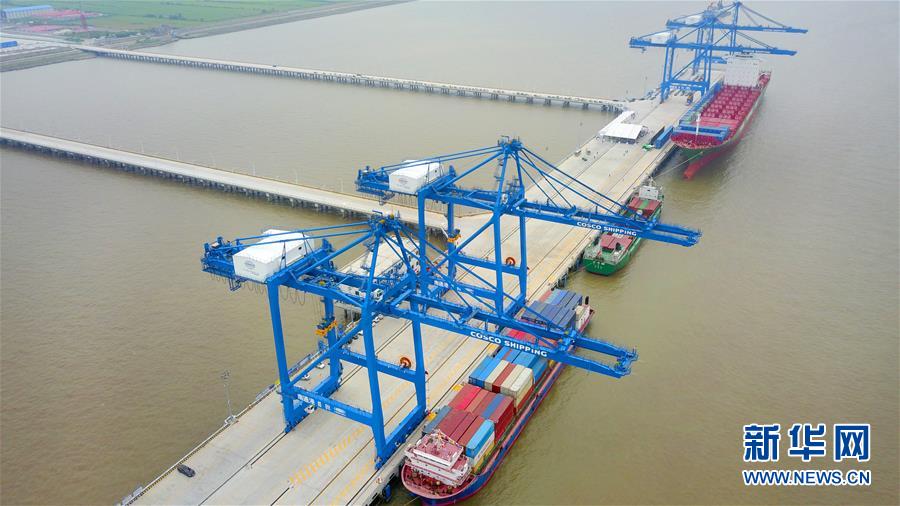 #（经济）（3）江苏南通通海集装箱港区开港