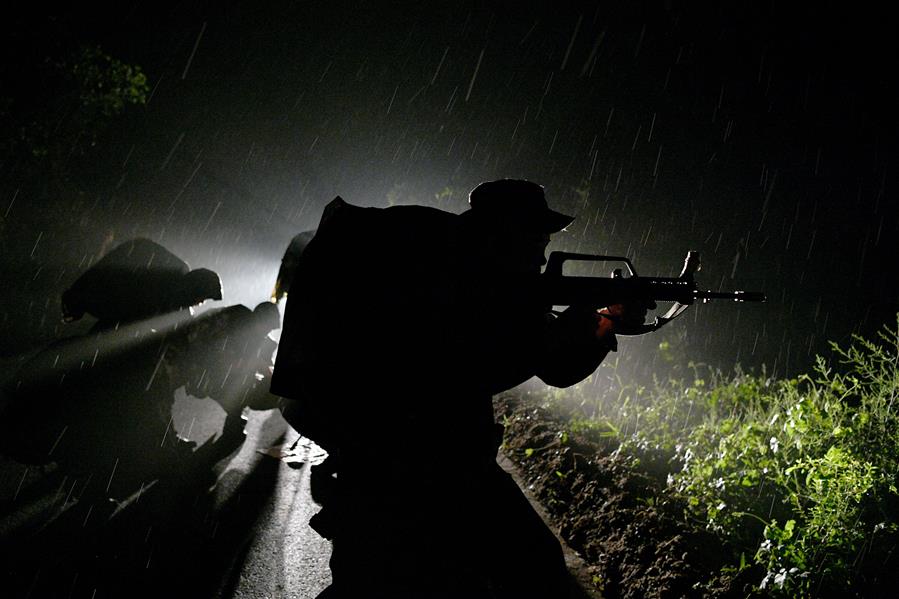 (图文互动)(1)陆军“侦察奇兵-2018”比武竞赛圆满结束