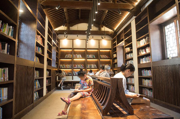 【文体艺苑】上海整合16个爱国主义教育基地