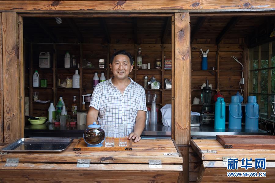 （大江奔流——来自长江经济带的报道·图文互动）（2）在这里，做一个幸福的农民